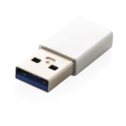 Bild på USB A till USB C adapter